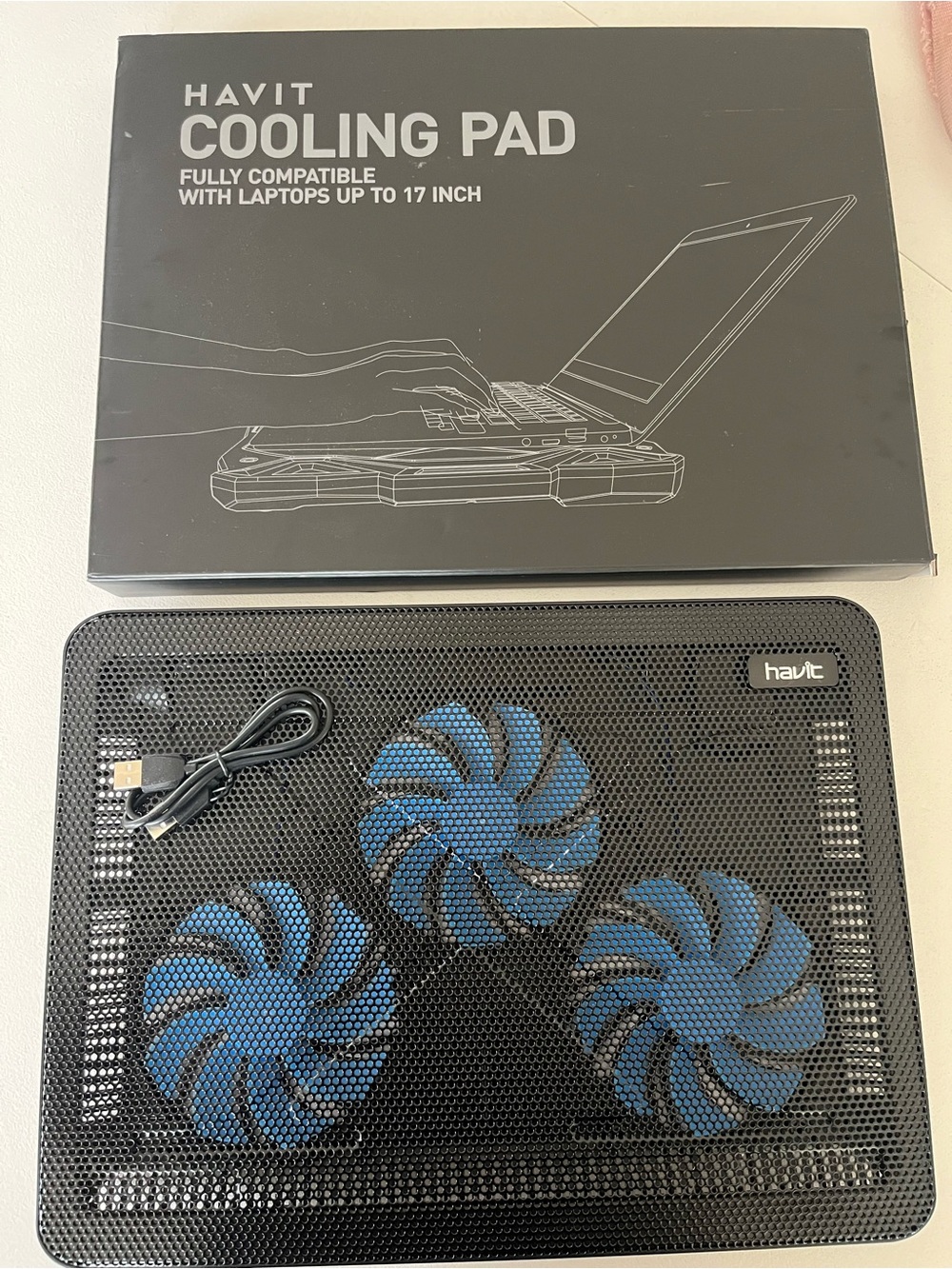 Black & Blue Laptop Cooling Pad - 17-inch Compatible